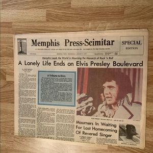 Elvis Presley Memphis newspaper day after death